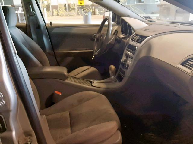 1G1ZG57B58F282967 - 2008 CHEVROLET MALIBU LS 银色 照片 5