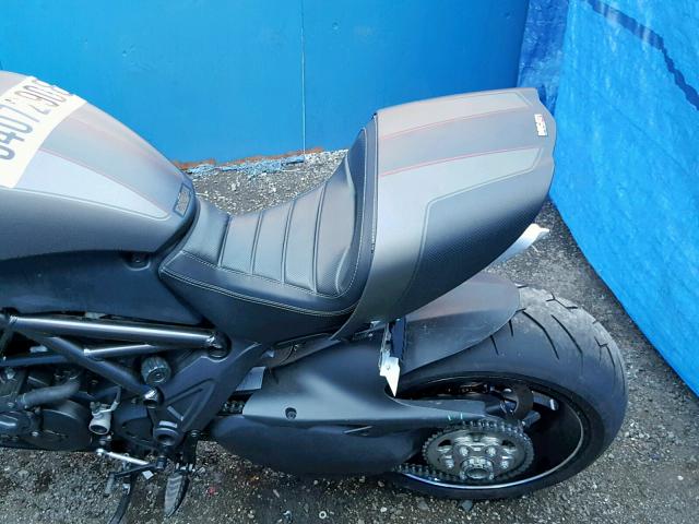 ZDM13BSW1GB028918 - 2016 DUCATI DIAVEL GRAY photo 6