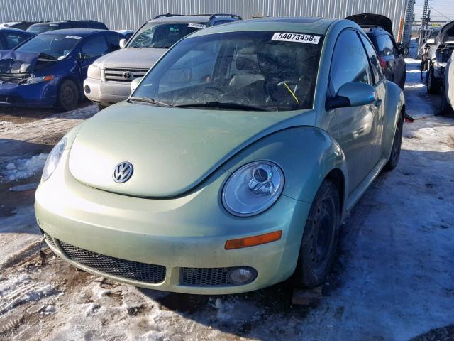 3VWRW21CX7M515618 - 2007 VOLKSWAGEN NEW BEETLE GREEN photo 2