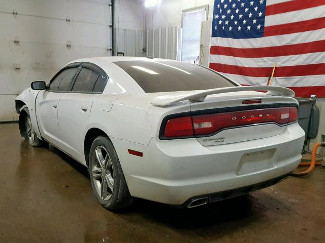 2C3CDXJGXDH555808 - 2013 DODGE CHARGER SX WHITE photo 3