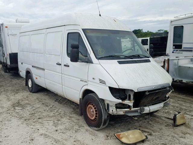 WDYPD744365967954 - 2006 FREIGHTLINER SPRINTER 2 WHITE photo 1