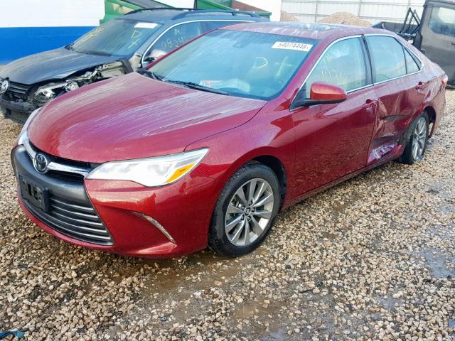 4T1BK1FK7HU579375 - 2017 TOYOTA CAMRY XSE MAROON photo 2