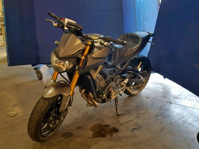 JYARN33E6FA007146 - 2015 YAMAHA FZ09 GRAY photo 2