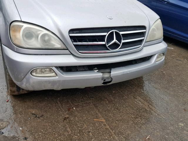 4JGAB75E83A389055 - 2003 MERCEDES-BENZ ML 500 SILVER photo 9