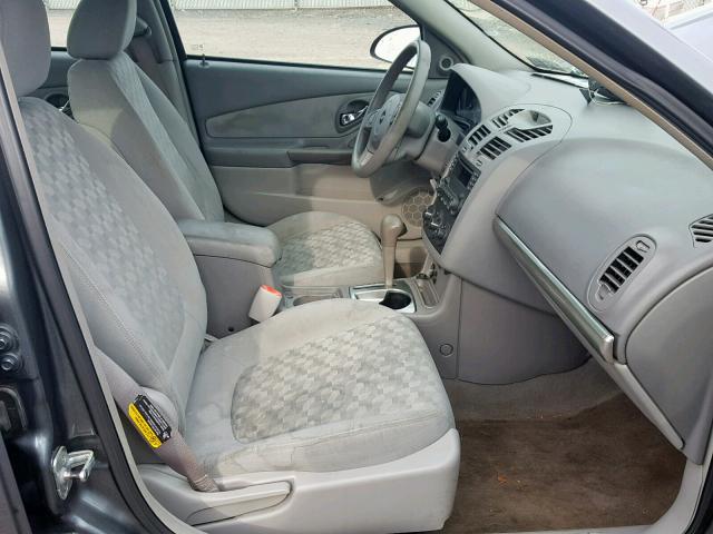 1G1ZT54874F224731 - 2004 CHEVROLET MALIBU LS GRAY photo 5