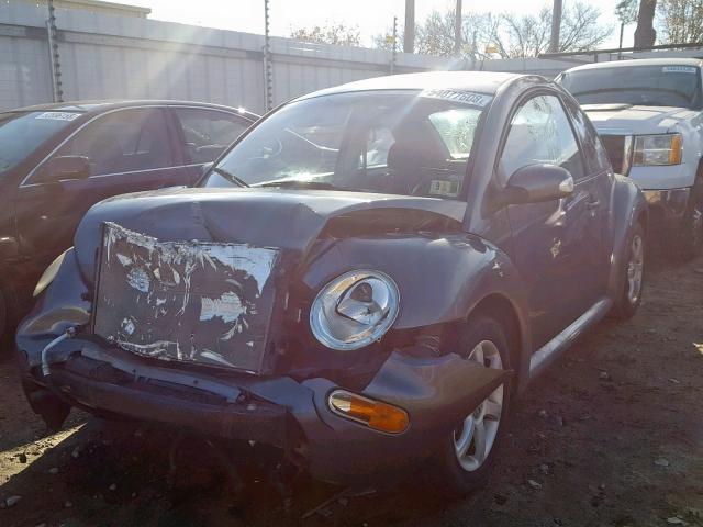 3VWCD31C44M406293 - 2004 VOLKSWAGEN NEW BEETLE GRAY photo 2