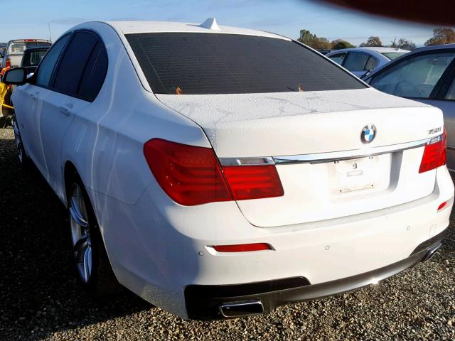 WBAKA8C55CDX01011 - 2012 BMW 750I WHITE photo 3