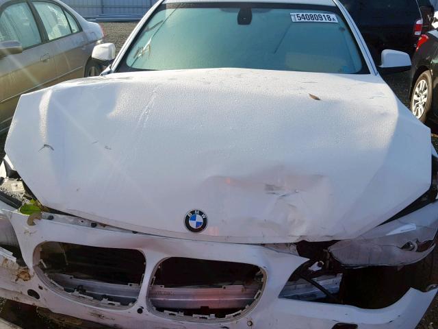 WBAKA8C55CDX01011 - 2012 BMW 750I WHITE photo 7