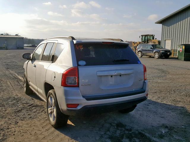 1J4NF1FBXBD135382 - 2011 JEEP COMPASS SP SILVER photo 3