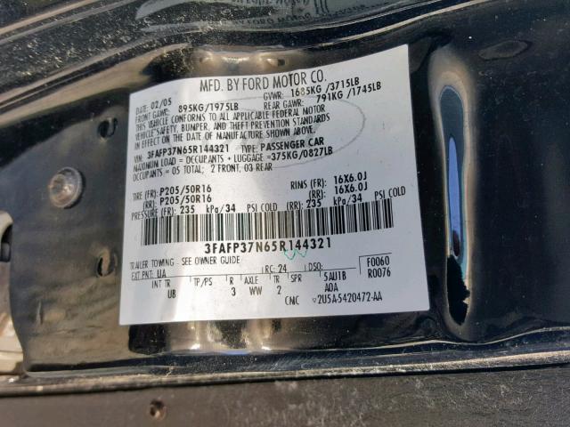 3FAFP37N65R144321 - 2005 FORD FOCUS ZX5 BLACK photo 10