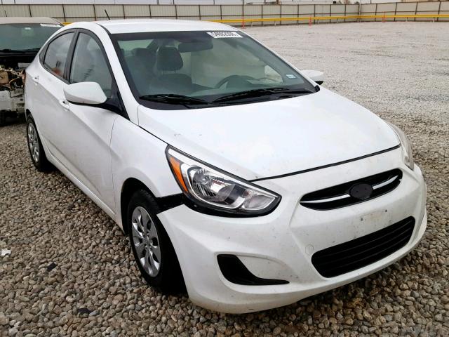 KMHCT4AEXHU212653 - 2017 HYUNDAI ACCENT SE WHITE photo 1