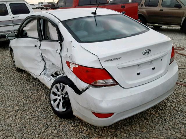 KMHCT4AEXHU212653 - 2017 HYUNDAI ACCENT SE WHITE photo 3