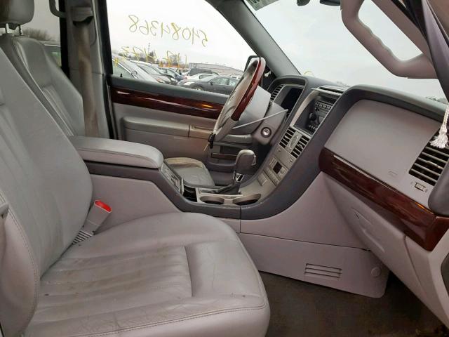 5LMEU88H44ZJ35026 - 2004 LINCOLN AVIATOR 棕色 照片 5