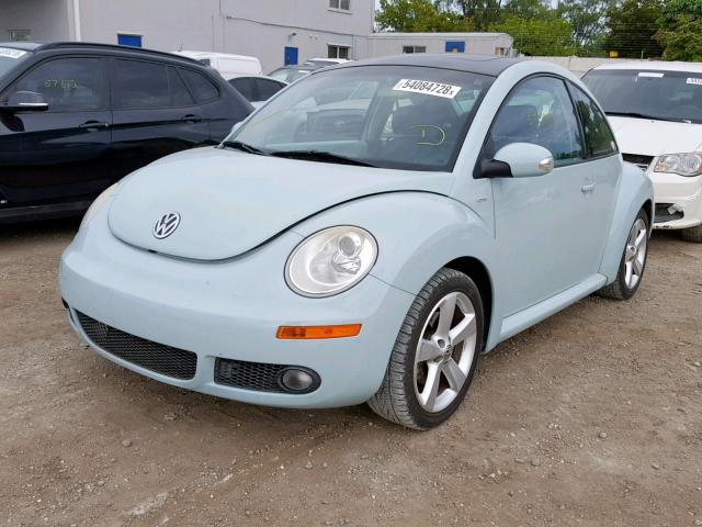 3VWRW3AG1AM021762 - 2010 VOLKSWAGEN NEW BEETLE 蓝色 照片 2