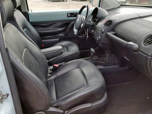 3VWRW3AG1AM021762 - 2010 VOLKSWAGEN NEW BEETLE 蓝色 照片 5