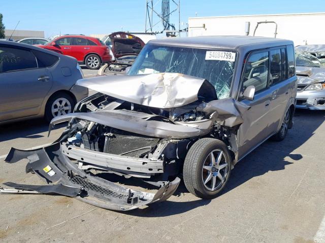 JTLKT324350174769 - 2005 TOYOTA SCION XB SILVER photo 2