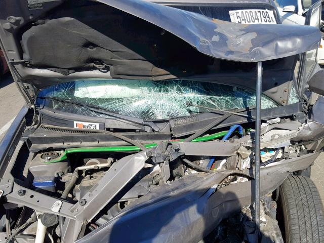 JTLKT324350174769 - 2005 TOYOTA SCION XB SILVER photo 7