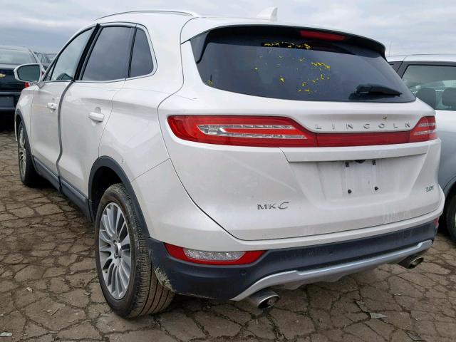 5LMCJ3C90HUL35634 - 2017 LINCOLN MKC RESERV WHITE photo 3