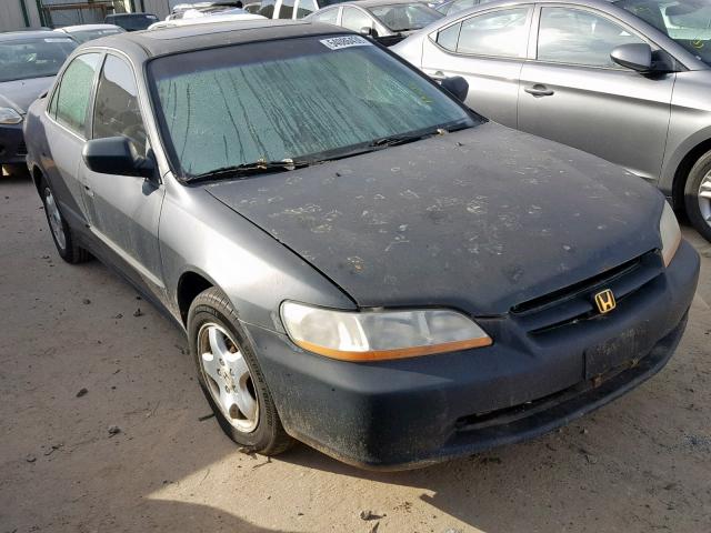 1HGCG1658YA050315 - 2000 HONDA ACCORD EX GREEN photo 1