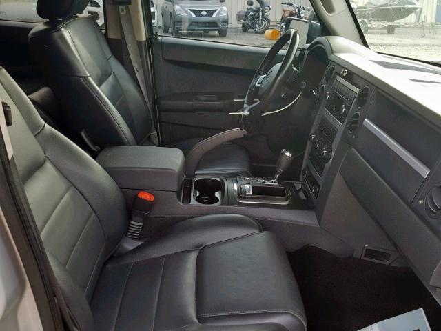 1J8HG48N08C239816 - 2008 JEEP COMMANDER ვერცხლისფერი ფოტო 5