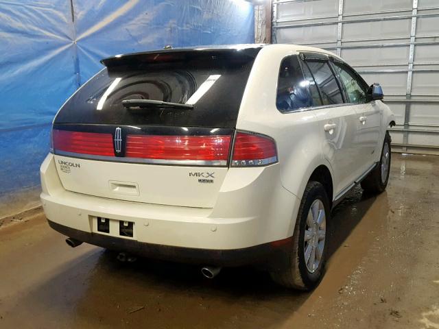 2LMDU88C57BJ37401 - 2007 LINCOLN MKX WHITE photo 4