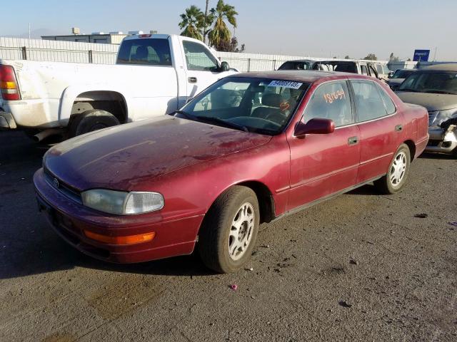 JT2VK13E4N0117397 - 1992 TOYOTA CAMRY XLE RED photo 2