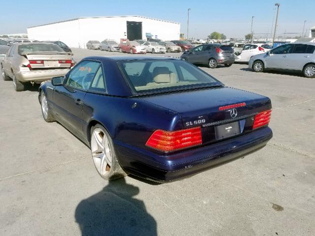 WDBFA67F6WF168752 - 1998 MERCEDES-BENZ SL 500 BLUE photo 3