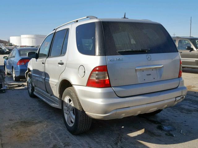 4JGAB57E65A527809 - 2005 MERCEDES-BENZ ML 350 SILVER photo 3