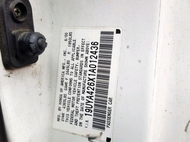 19UYA426X1A012436 - 2001 ACURA 3.2CL TYPE WHITE photo 10