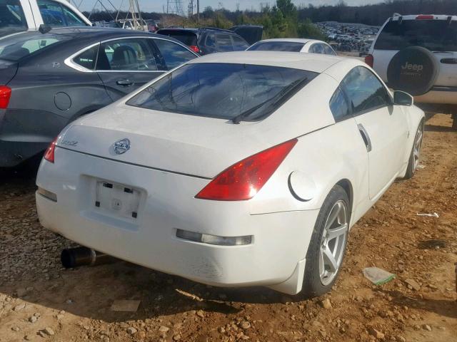 JN1AZ34E26M353944 - 2006 NISSAN 350Z COUPE WHITE photo 4