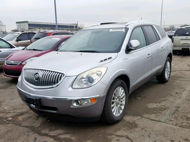 5GAKRBED9BJ227630 - 2011 BUICK ENCLAVE CX SILVER photo 2