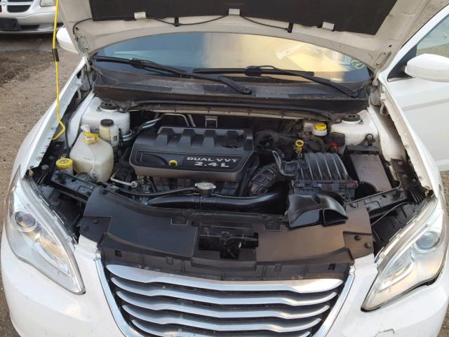 1C3CCBAB2EN145345 - 2014 CHRYSLER 200 LX WHITE photo 7