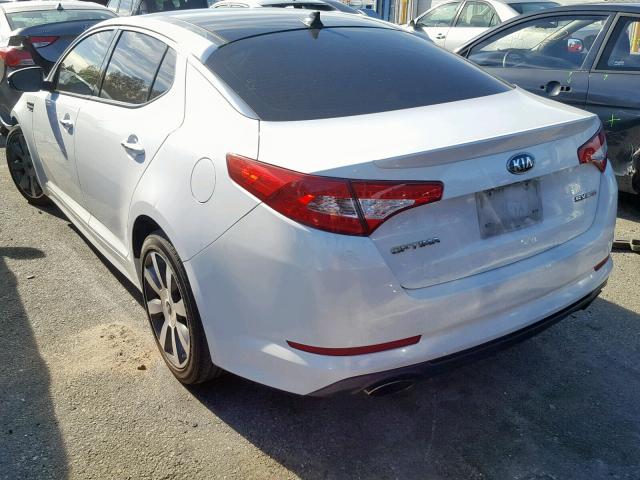 5XXGR4A64DG241126 - 2013 KIA OPTIMA SX WHITE photo 3