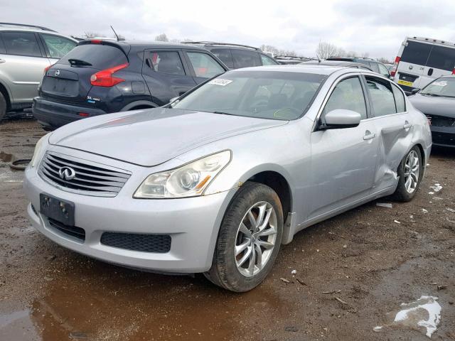 JNKCV61F29M053744 - 2009 INFINITI G37 SILVER photo 2