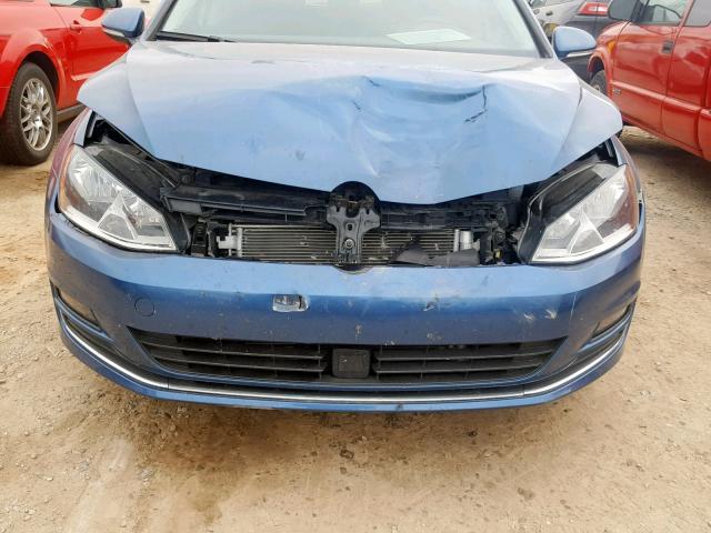 3VW217AU6HM015267 - 2017 VOLKSWAGEN GOLF S BLUE photo 9