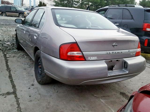 1N4DL01DXYC220238 - 2000 NISSAN ALTIMA XE BEIGE photo 3