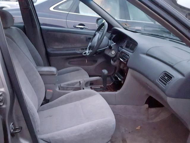 1N4DL01DXYC220238 - 2000 NISSAN ALTIMA XE BEIGE photo 5