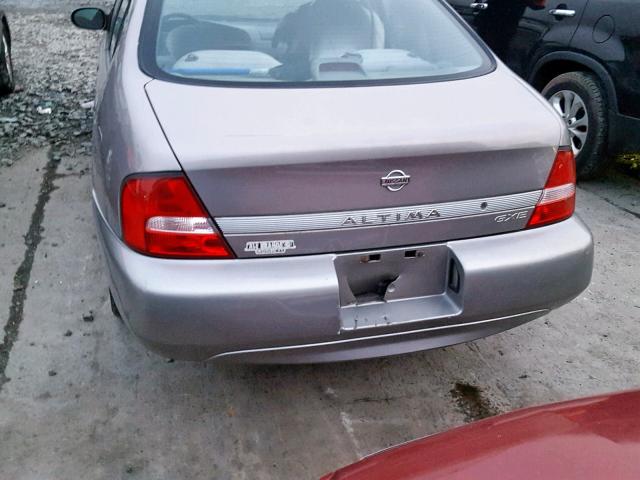 1N4DL01DXYC220238 - 2000 NISSAN ALTIMA XE BEIGE photo 9