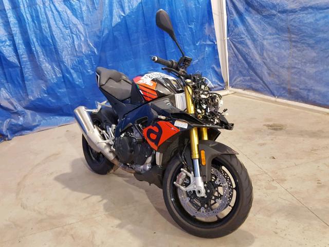 ZD4KGU003HS000008 - 2017 APRILIA CAPONORD 1 BLACK photo 1