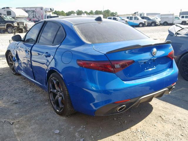 ZARFAECN3J7575073 - 2018 ALFA ROMEO GIULIA TI BLUE photo 3