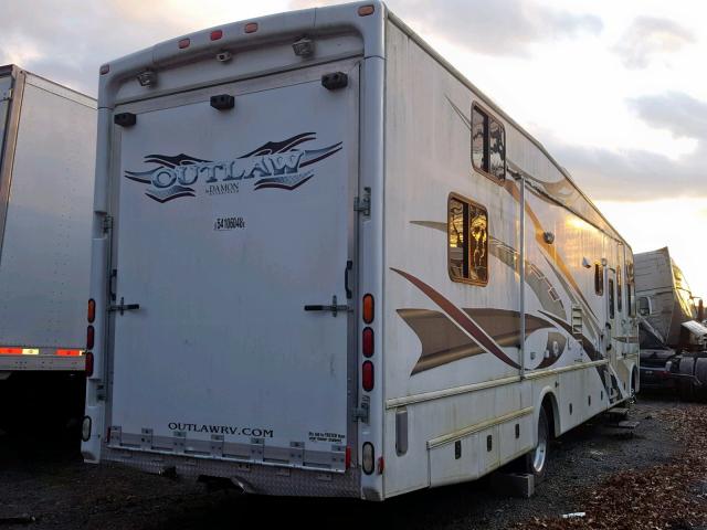 5B4MPA7G273425272 - 2007 WORKHORSE CUSTOM CHASSIS MOTORHOME WHITE photo 4