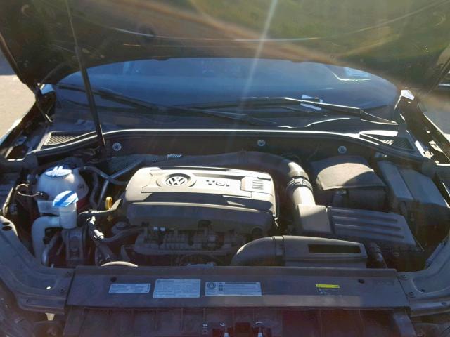 1VWDT7A32HC029274 - 2017 VOLKSWAGEN PASSAT R-L BLACK photo 7