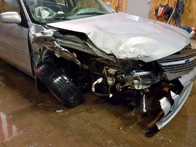 1G1NE52J5Y6206331 - 2000 CHEVROLET MALIBU LS 银色 照片 9
