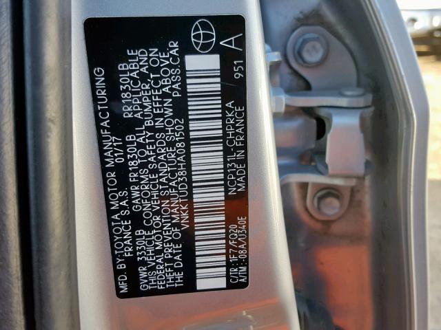 VNKKTUD38HA081502 - 2017 TOYOTA YARIS L SILVER photo 10