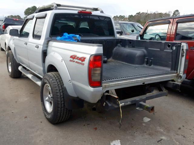 1N6ED27Y21C307412 - 2001 NISSAN FRONTIER C SILVER photo 3