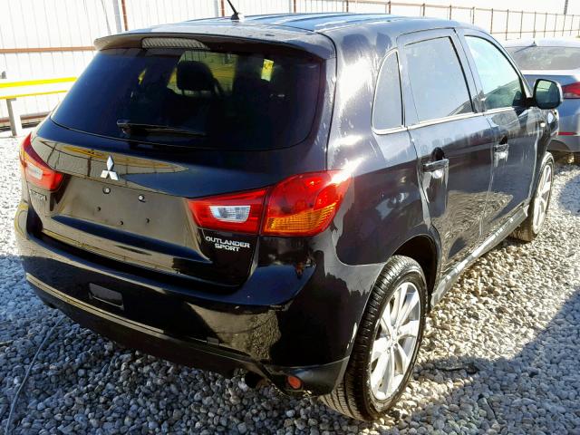 4A4AP3AU2FE034531 - 2015 MITSUBISHI OUTLANDER BLACK photo 4