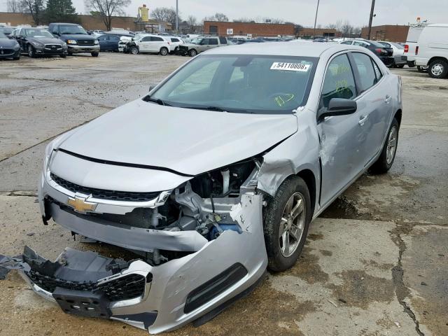 1G11B5SL4FF326997 - 2015 CHEVROLET MALIBU LS 银色 照片 2