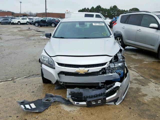 1G11B5SL4FF326997 - 2015 CHEVROLET MALIBU LS 银色 照片 9