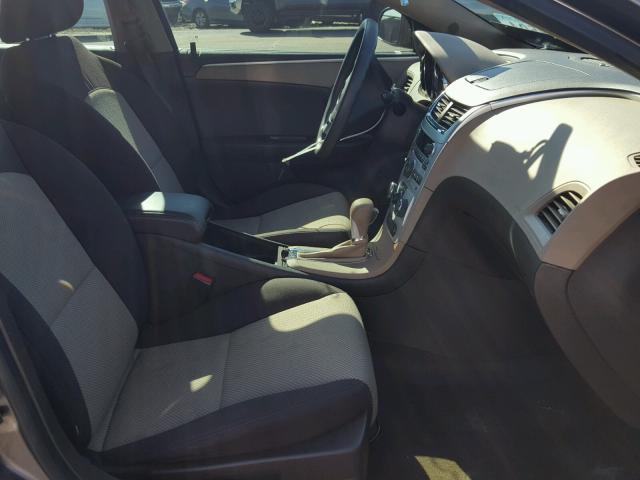 1G1ZB5E09CF266649 - 2012 CHEVROLET MALIBU LS ბეჟი ფოტო 5