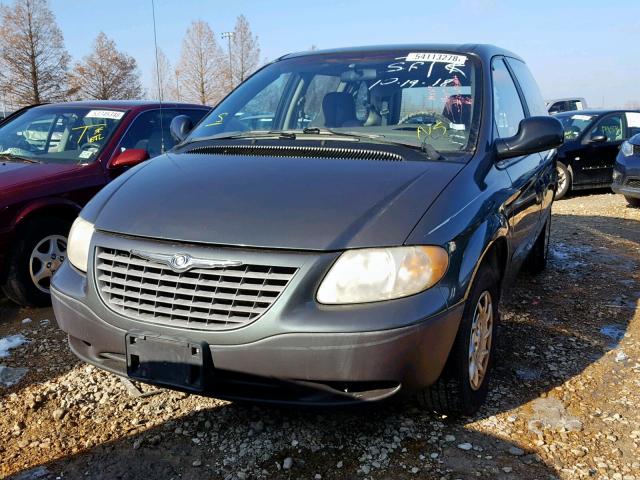 1C4GJ25B52B511504 - 2002 CHRYSLER VOYAGER GRAY photo 2